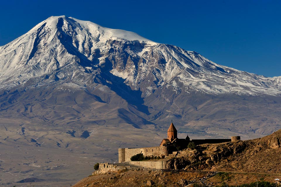 Explore the winter Armenia in our 10 day tour - Armenian Geographic